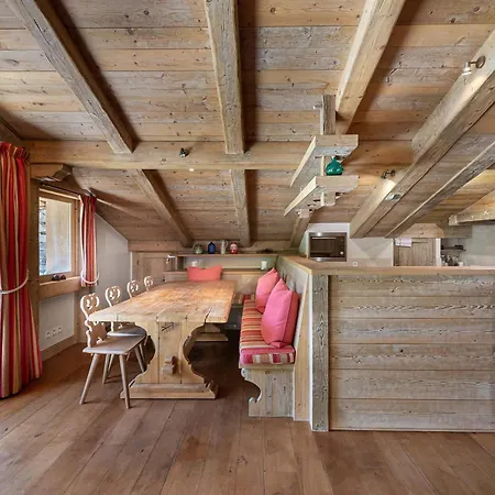 Luxueux 5 Pieces Avec Cheminee, Parking Et Terrasse Au Chatelard - Fr-1-567-59 Apartment Val-d'Isere